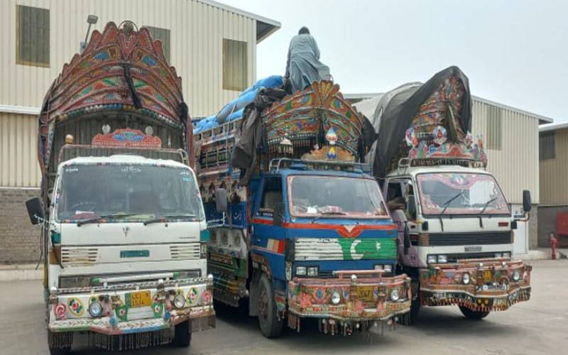 خیبر پختونخوا؛سیلاب سے متاثرہ اضلاع کو 89 ٹرکوں پر مشتمل امان کی فراہمی کاعمل مکمل 