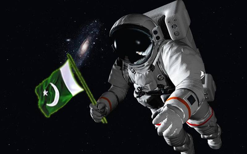 پاکستان اپنے دو شہریوں کو خلا میں بھیجے گا