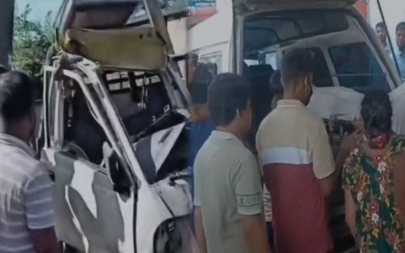 بنگلہ دیش کے شہر چٹاگانگ میں کور وین کی ٹکر سے 5 افراد ہلاک