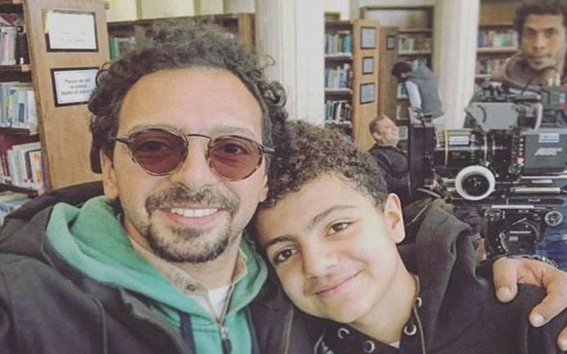 نامور مسلم اداکار اپنے بیٹے کو بچاتے ہوئے سمندر میں ڈوب کر جاں بحق  