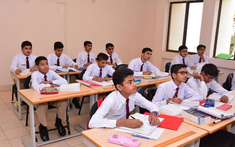 سندھ حکومت کا کل کراچی میں سکول بند رکھنے کا فیصلہ