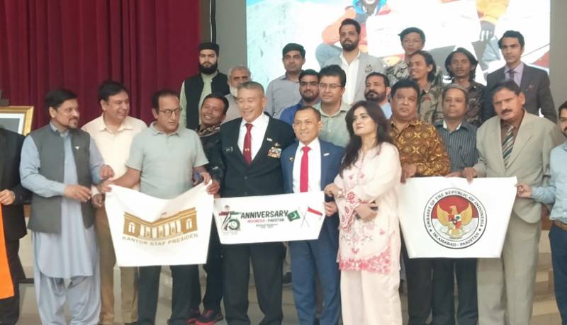 ٹرینگو ٹاورز کو سر کرنا ہمارے 80 ویں یوم آزادی کی تقریبات کا حصہ ہے:انڈونیشین ناظم الامور