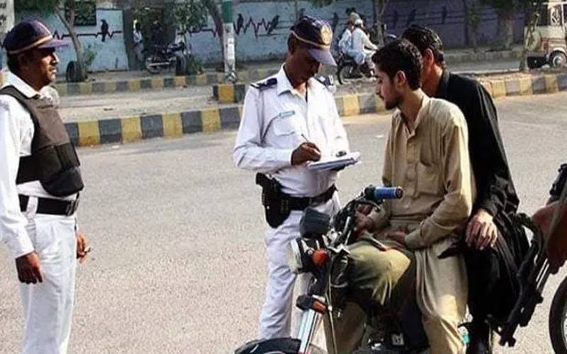 سندھ : موٹر وہیکلز ترمیمی بل 2025ء کی منظوری،قوانین کی خلاف ورزی پر سخت سزائیں