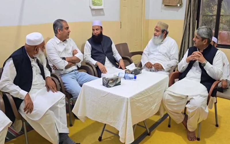 محسن نقوی کی تبلیغی مرکز رائیونڈ آمد، اکابرین سے ملاقات، خدمات کو سراہا
