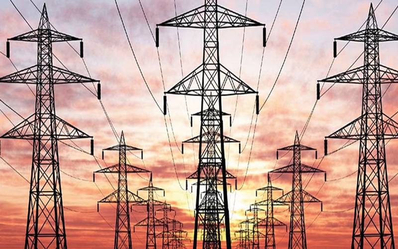 وفاقی حکومت کا بجلی کی قیمتوں میں کمی لانے کا فیصلہ