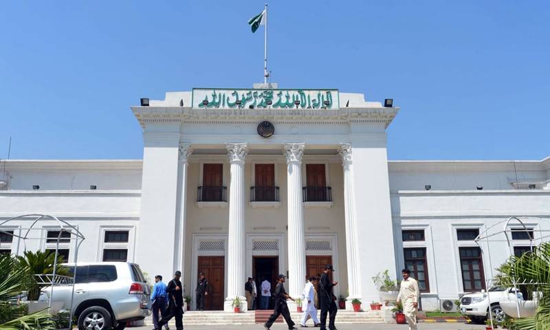 خیبر پختونخوا اسمبلی اجلاس، اپوزیشن کے 25 ممبران کا دوبارہ حلف لینے سے انکار