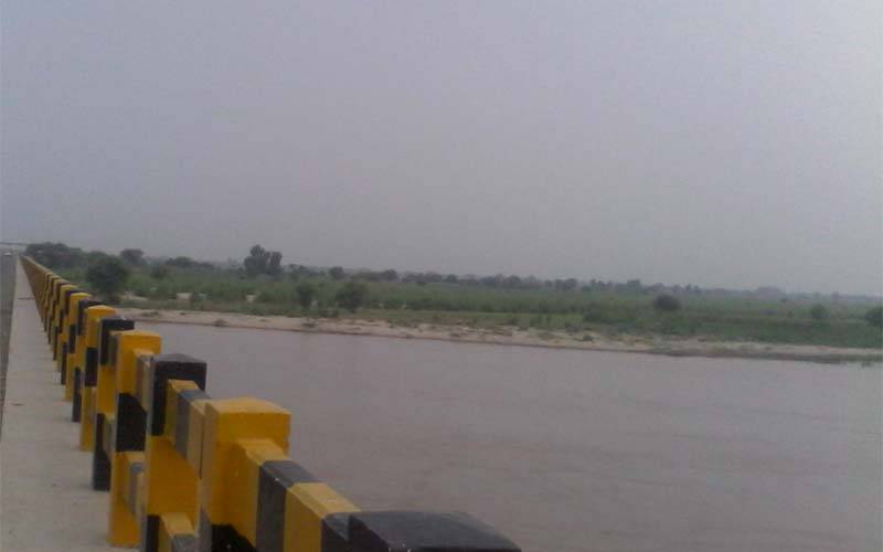  دریائے ستلج میں اونچے درجے کا سیلاب ،تباہی سے متعدد دیہات زیر آب، رابطے منقطع