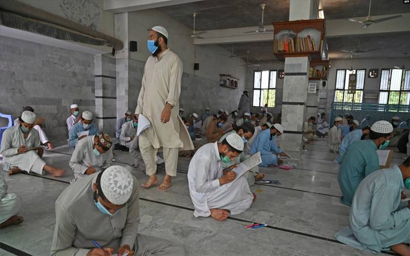 وفاق المدارس: مڈل تا ماسٹر امتحانات کی  فیسوں میں ہوشربا اضافہ  
