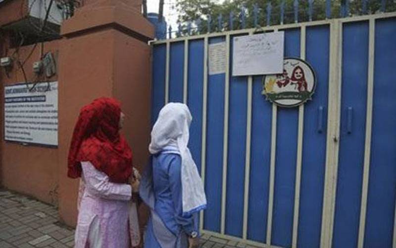 سیلاب متاثرہ علاقوں میں تعلیمی ادارے بند رکھنے پر غور 