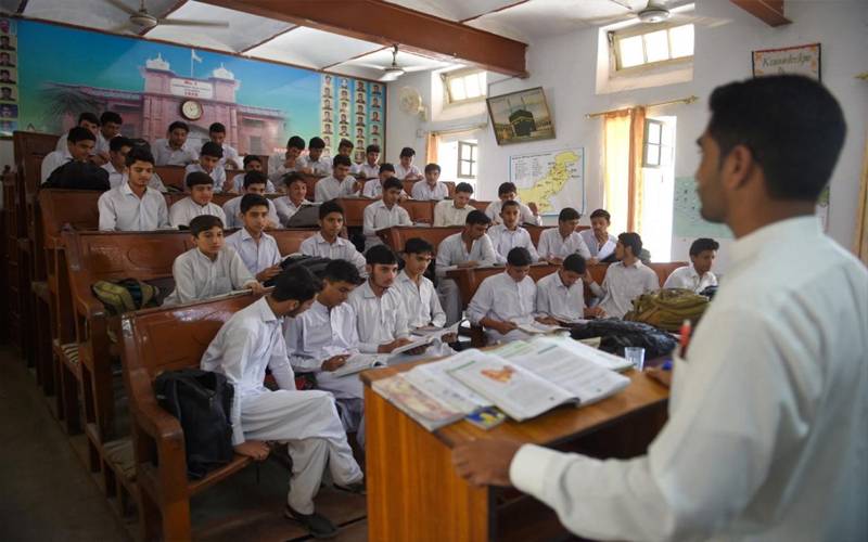 مایوس کن میٹرک نتائج: خیبرپختونخوا حکومت نے طلبہ کے مستقبل کو محفوظ بنانے کیلئے بڑا فیصلہ کرلیا