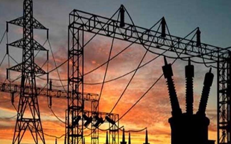 لاہورمیں بارش سے 50 سے زائد فیڈرز ٹرپ کر گئے، متعدد علاقوں کی بجلی بند 