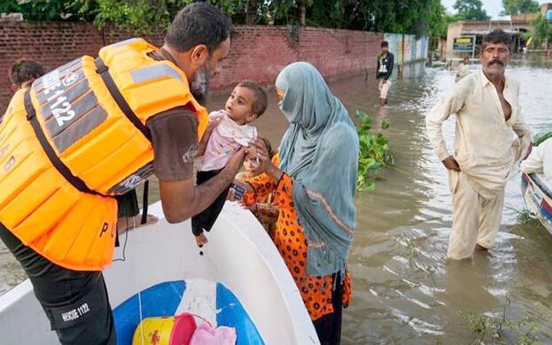 ملتان، گنڈا سنگھ اور وزیرآباد سمیت پنجاب کے مختلف علاقوں میں سیلابی صورتحال برقرار