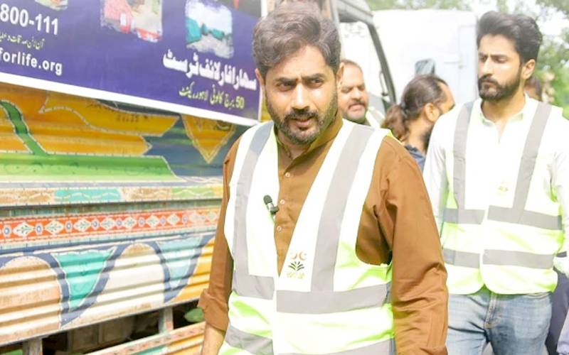 ابرار الحق کے سہارا ٹرسٹ کی جانب سے سیلاب متاثرین کیلئےامدادی کیمپ 