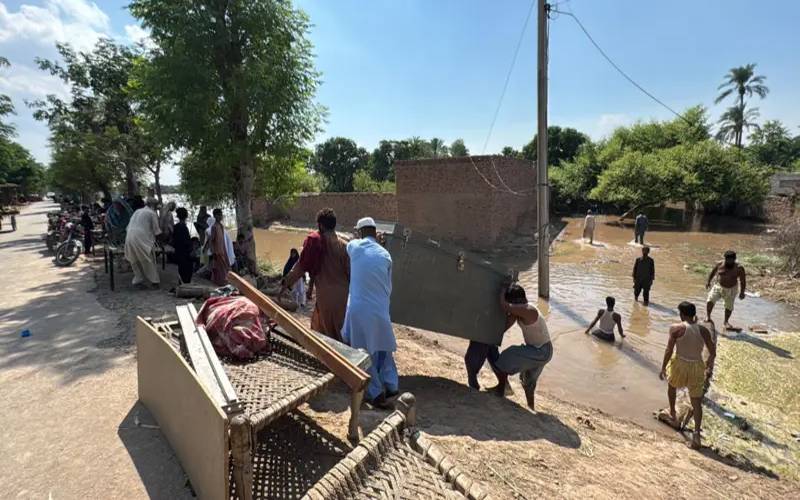   بھارت نے ستلج میں مزید پانی چھوڑ دیا، جلال پور پیروالا میں ایمرجنسی نافذ،ریسکیو آپریشن جاری
