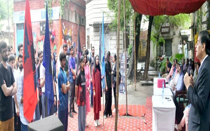 کھیل طلبہ کی ذہنی و جسمانی صحت کیلئے بنیادی اہمیت رکھتے ہیں:پروفیسر فاروق افضل 