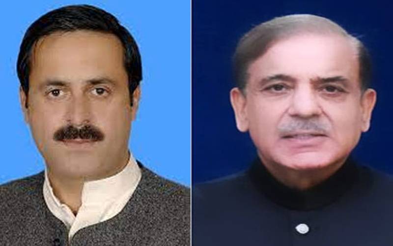 وزیر اعظم شہباز شریف کا وفاقی وزیر جنید انور چوہدری کو ٹیلیفون، انکی والدہ کی وفات پر اظہار تعزیت