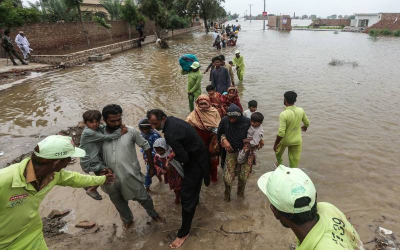 بھارت نے دریائے ستلج میں مزید پانی چھوڑ دیا،ملتان کےاطراف مقامی آبادی کا انخلاجاری