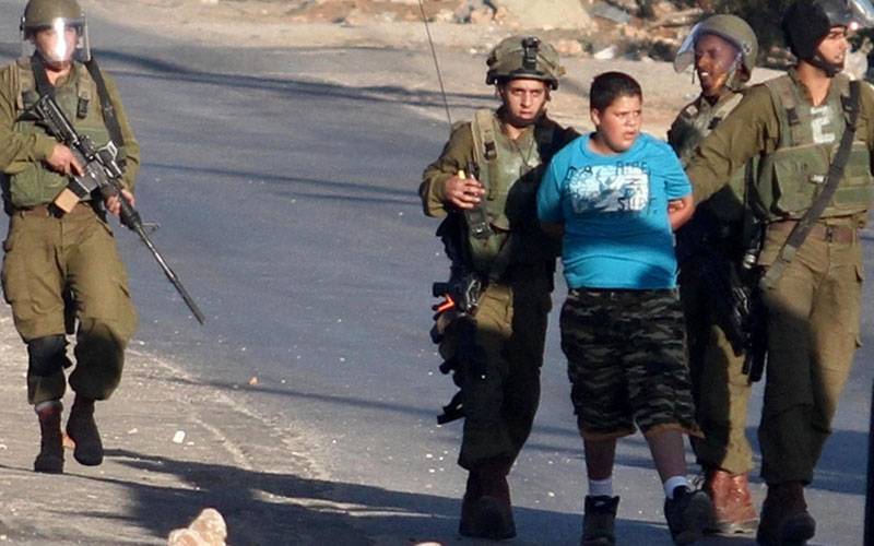 اسرائیلی فوج کے چھاپے،100 سے زائد فلسطینی گرفتار 