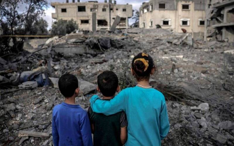 غزہ : اسرائیلی جارحیت، ایک ہی خاندان کے 14 افراد سمیت مزید 65 فلسطینی شہید
