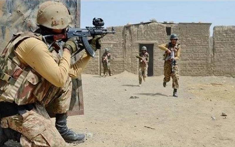خیبر پختونخوا: سکیورٹی فورسز کی کارروائیاں، فتنہ الہندوستان کے 35 دہشتگرد ہلاک، 12 جوان شہید