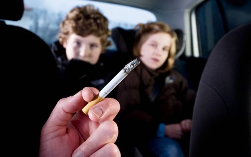  والدین کی سگریٹ نوشی کے اثرات نسلوں میں بھی منتقل ہوتے ہیں: تحقیق
