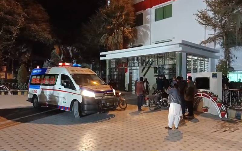 خیر پور ؛تیز رفتاری کے باعث کار کو حادثہ،دوبچوں سمیت 4افراد جاں بحق