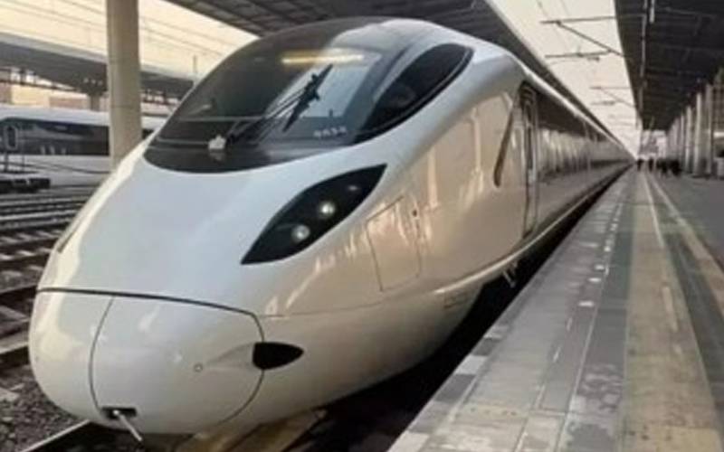 حکومت کا جدید اور تیز رفتار ٹرین سروس شروع کرنے کا فیصلہ