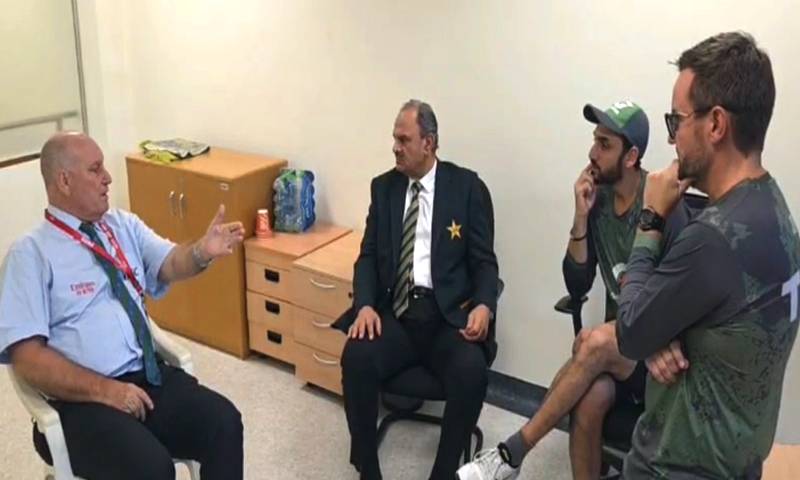 میچ ریفری اینڈی پائی کرافٹ کی پاکستانی ٹیم سے معذرت کی ویڈیو سامنے آگئی