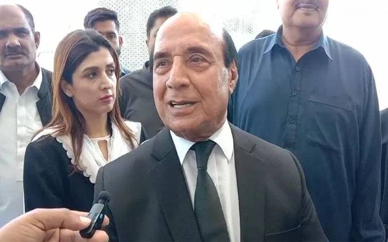 عمران خان کا خط چیف جسٹس کو پہنچایا،24 گھنٹوں میں جو بھی ہوگا بتائیں گے، لطیف کھوسہ 