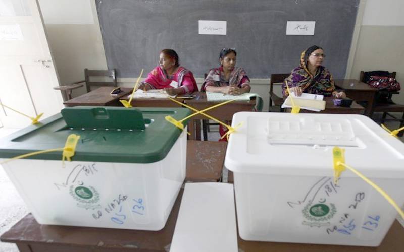 سندھ میں ضمنی بلدیاتی انتخابات کیلئے 14 اضلاع کی 28 نشستوں پر پولنگ 