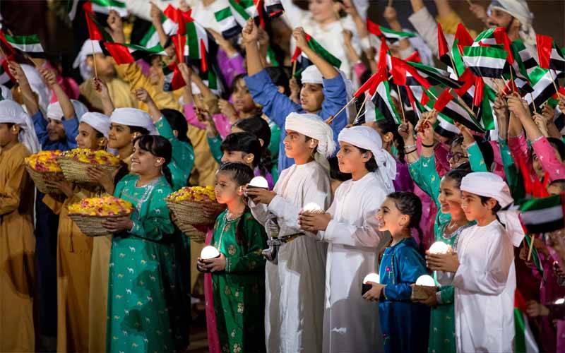 عوام کیلئے خوشخبری ،یو اے ای  میں  یوم الاتحاد پر  5 دن کی طویل چھٹیوں کا قوی امکان