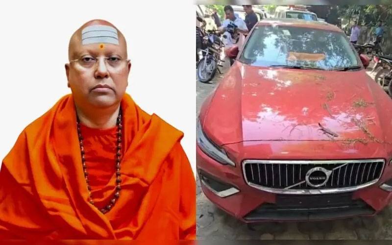  خواتین کو ہراساں کرنے والا بھارتی بابا فرار