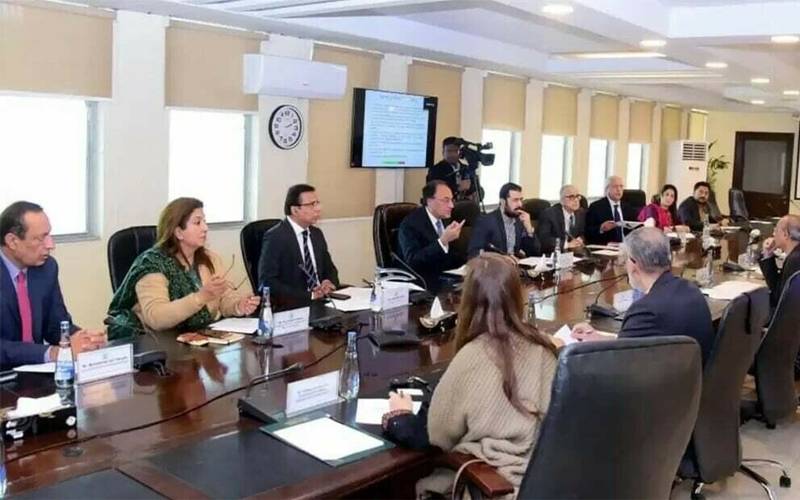 ای سی سی اجلاس؛پانچ سال پرانی گاڑیوں کی کمرشل امپورٹ کی اجازت