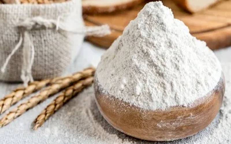آٹے کی قیمت ہوئی بے قابو،شہریوں کی چیخیں نکل گئیں