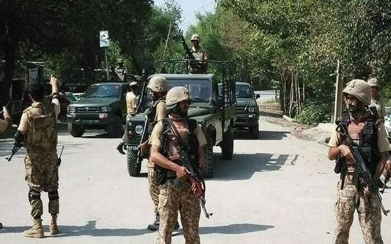 کرک میں سکیورٹی فورسز اور پولیس کا خفیہ معلومات پر آپریشن، 17 خوارج ہلاک