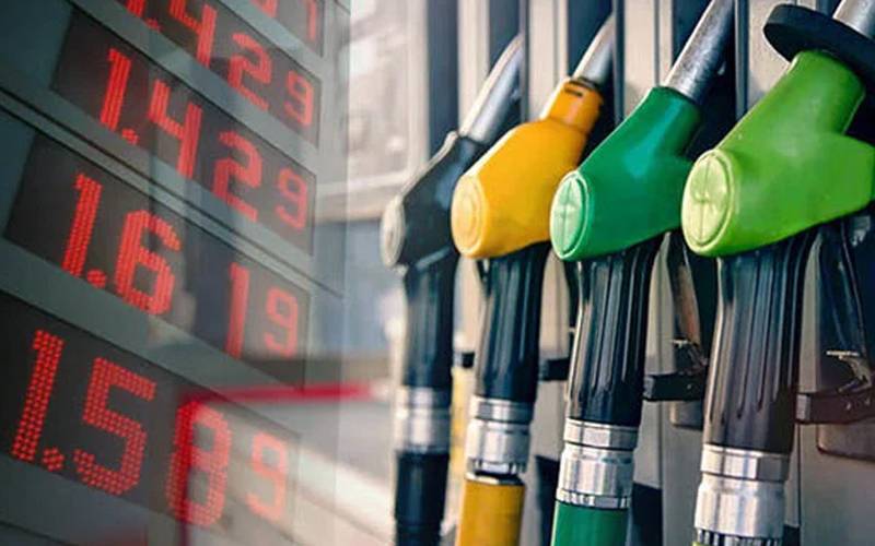 پیٹرولیم مصنوعات کی قیمتوں میں ایک بار پھر اضافے کا امکان