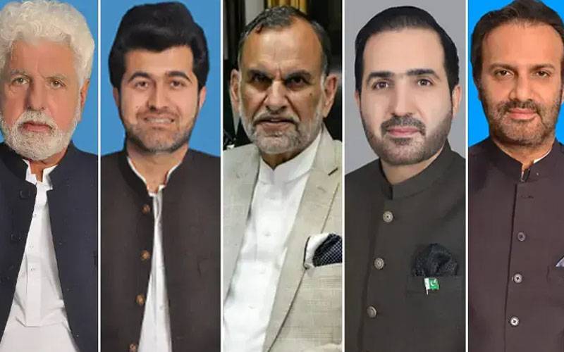  قائمہ کمیٹیوں سے استعفوں کا معاملہ، سپیکر قومی اسمبلی آج پی ٹی آئی اراکین سے مذاکرات کرینگے 