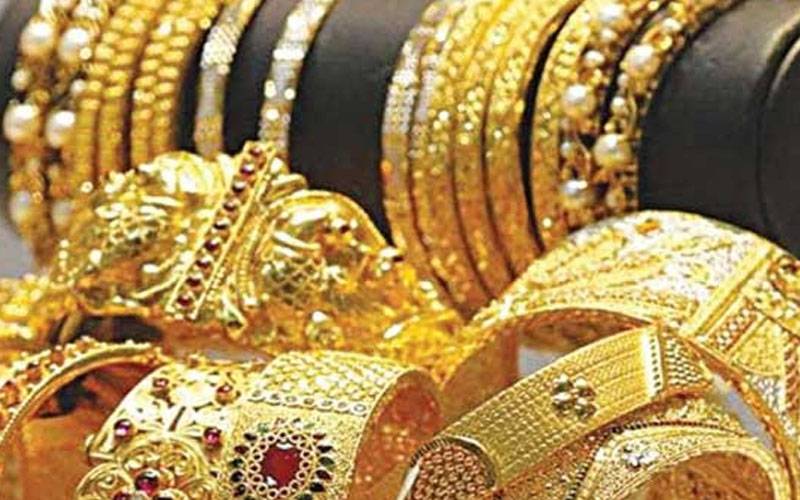 پاکستان میں پہلی مرتبہ سونے کی فی تولہ قیمت 4 لاکھ روپے کی سطح عبور کر گئی 