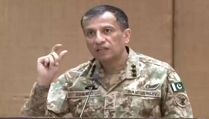 ڈی جی آئی ایس پی آر کا آزاد کشمیر کی یونیورسٹیز کے طلبہ سےخطاب سوشل میڈیا پر وائرل