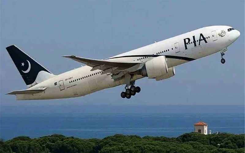 پی آئی اے کا کینیڈا کا فلائٹ آپریشن بحال، 15 فیصد ڈسکاونٹ کا اعلان