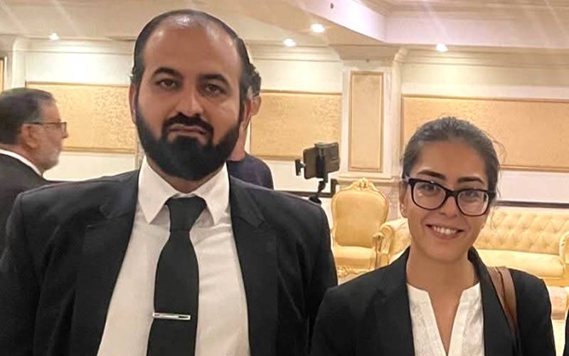 متنازعہ ٹویٹ کیس میں ایمان مزاری اور شوہر ہادی علی چٹھہ پر فرد جرم عائد