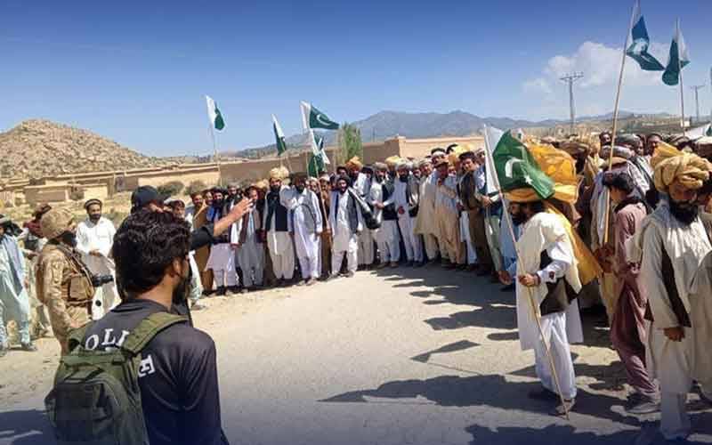 طویل بندش کے بعد پاک افغان بارڈر انگور آڈہ گیٹ کھول دیا گیا