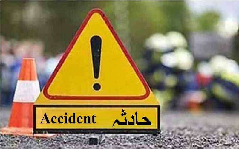 شکارپور: تیز رفتار ٹرک نے سٹرک کنارے سوئے افراد کو کچل ڈالا، 9 جاں بحق، 7 زخمی