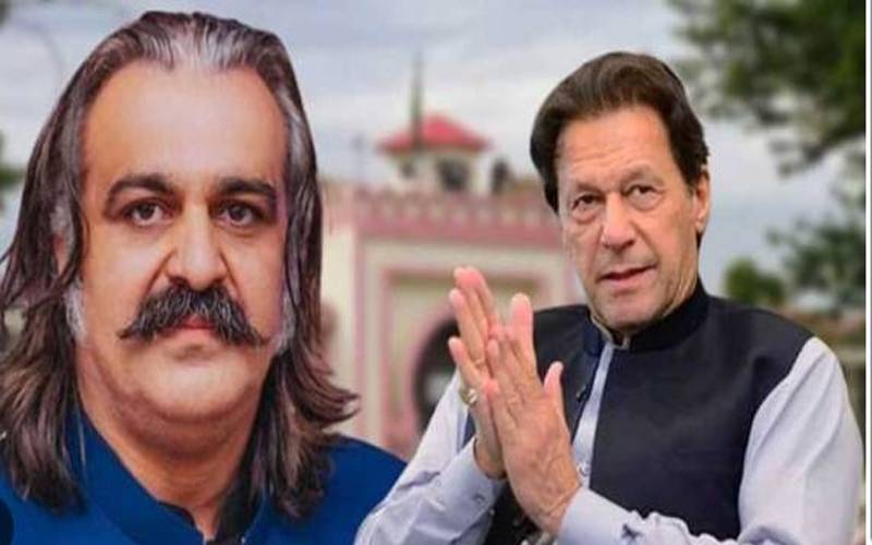 بانی پی ٹی آئی کا علی امین گنڈاپور کو وزیراعلیٰ کے عہدے سے ہٹانے کا فیصلہ