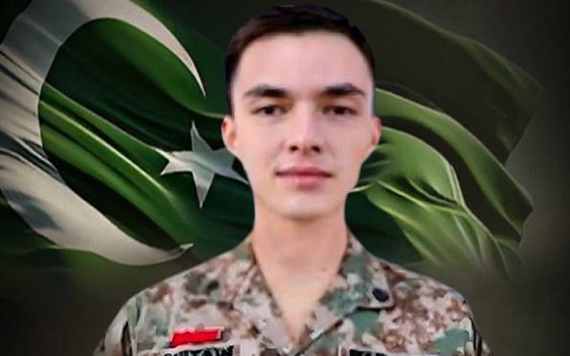 ڈیرہ اسماعیل خان: سکیورٹی فورسز کا آپریشن، 7 خوارج جہنم واصل، میجر سبطین شہید