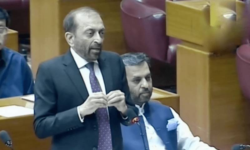 بھارت مستقل طور پر پاکستان کو کمزور کرنے پر لگا ہوا ہے، ڈاکٹر فاروق ستار 