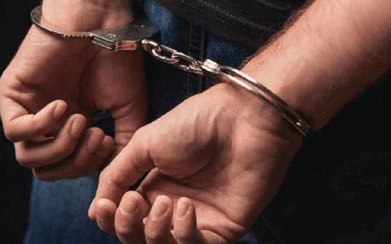 75 لاکھ روپے کی انشورنس کا لالچ، بھارت میں بیوی کا قاتل گرفتار 
