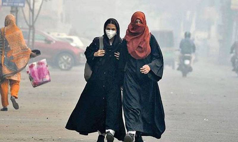 دنیا کے آلودہ ترین شہروں کی فہرست میں لاہور پہلے نمبر پر آگیا