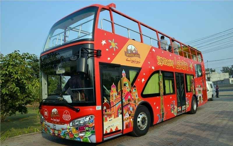 عوام کیلئے خوشخبری :لاہور سے شیخوپورہ کیلئے 2 ڈبل ڈیکر بسوں کا آغاز