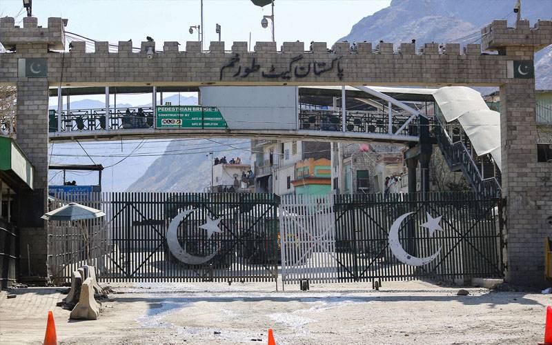 پاک افغان طورخم بارڈر 9 ویں روز سے بند، تاجر اور ٹرانسپورٹرز پریشان